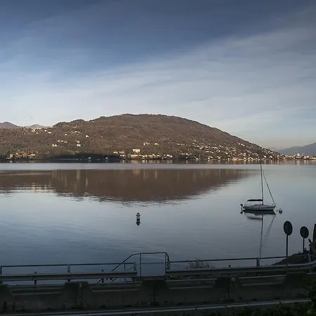 Casa Vacanze La Nautica Baveno Exterior photo